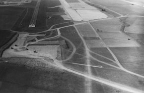 Flughafen-Bau 1970