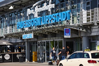 Haupteingang Paderborn-Lippstadt Airport