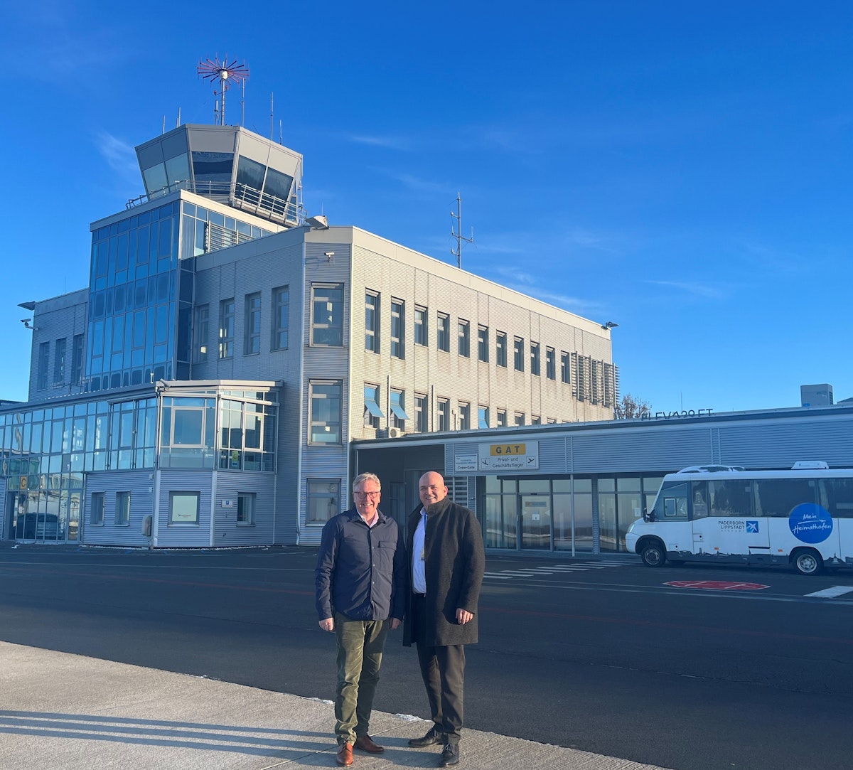 www.airport-pad.com